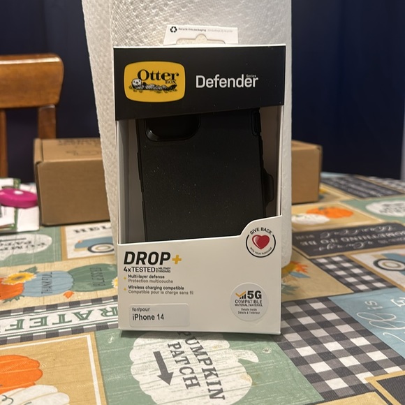 Brand new in box bought wrong size - Picture 3 of 3